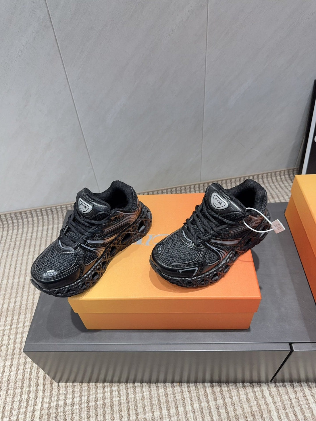 CD B35 Nxxt Sneaker Black Rubber Mesh 614256