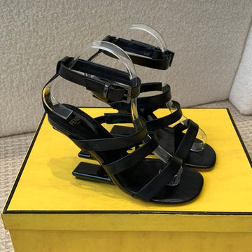 Fendi High Sandal 10 Cm In Black Calfskin