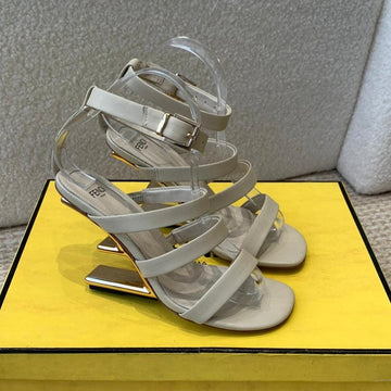 Fendi High Sandal 10 Cm In Beige Calfskin