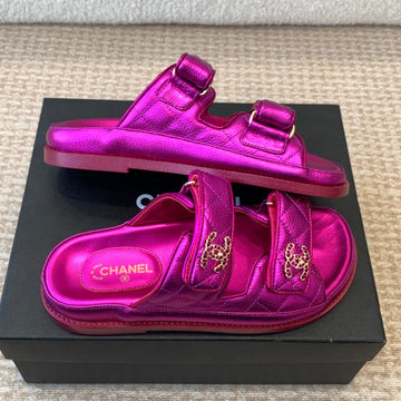 Dad Sandal In Magenta Purple Sheepskin Mule