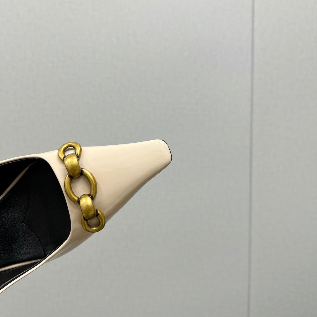 Gold Chain Attached High Slingback In Cream Glossy Calfskin