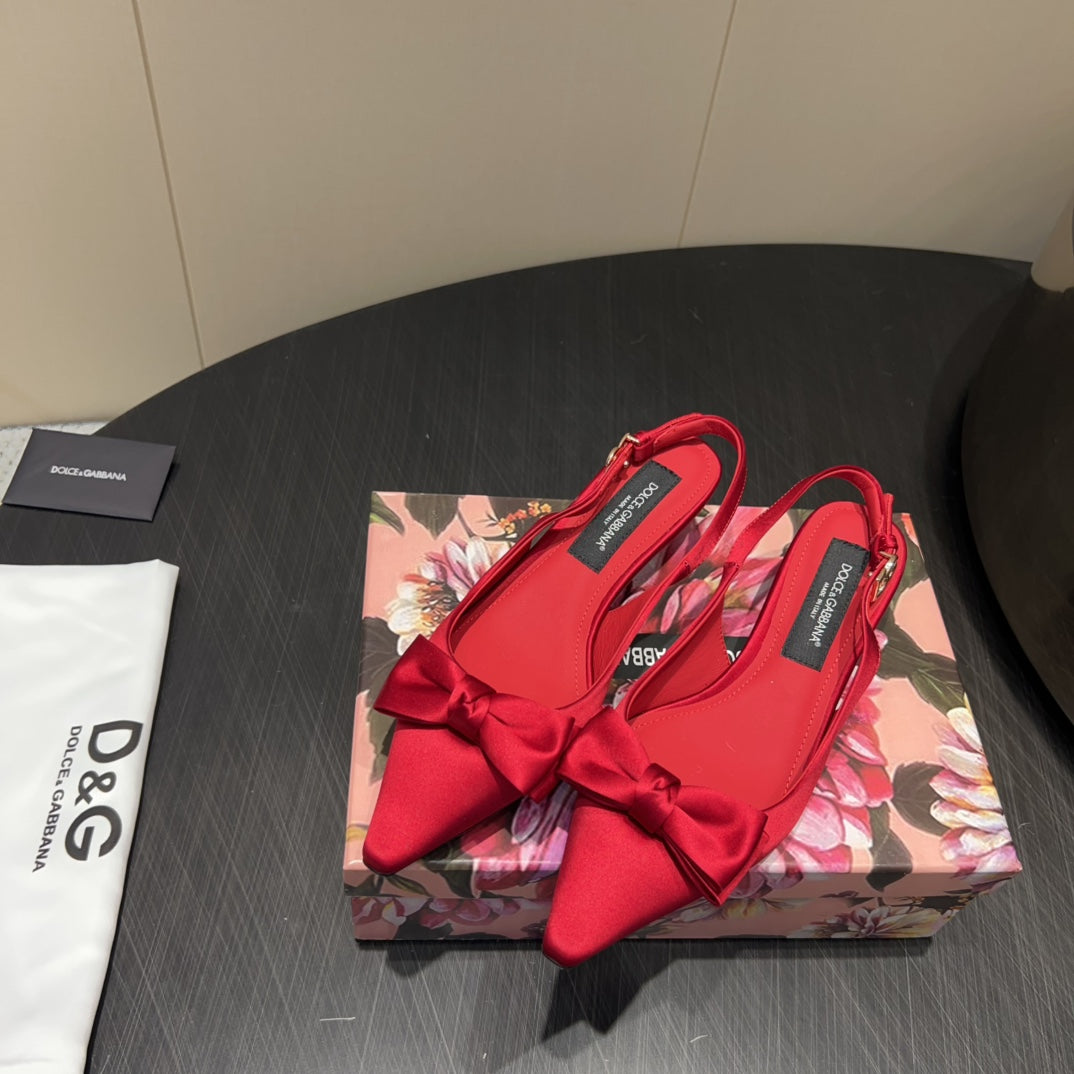 Dc 25 Bow Slingback Pumps Red Silk And Sheepskin 381617