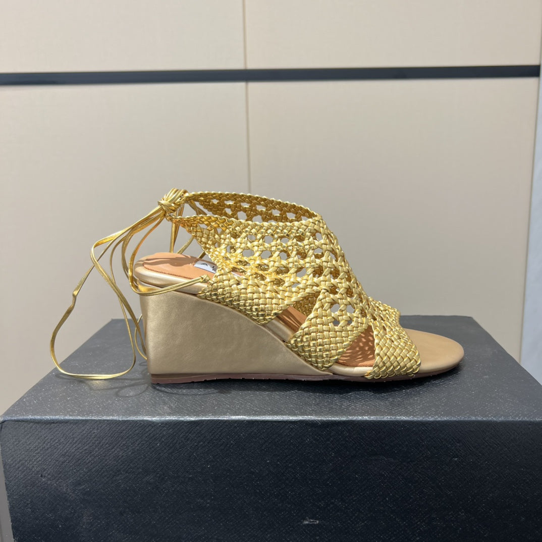 Alaïa 25 Round-Toe Braided Wedge Sandals 75MM Gold Metallic Woven LEATHER433569