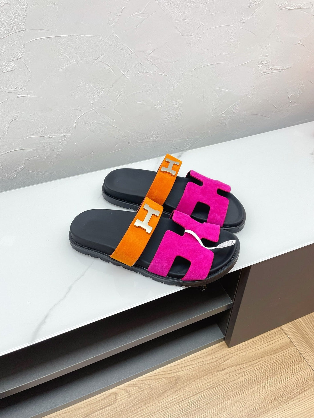 Chypre Sandal Deep Pink Mix Orange Suede With H Buckle