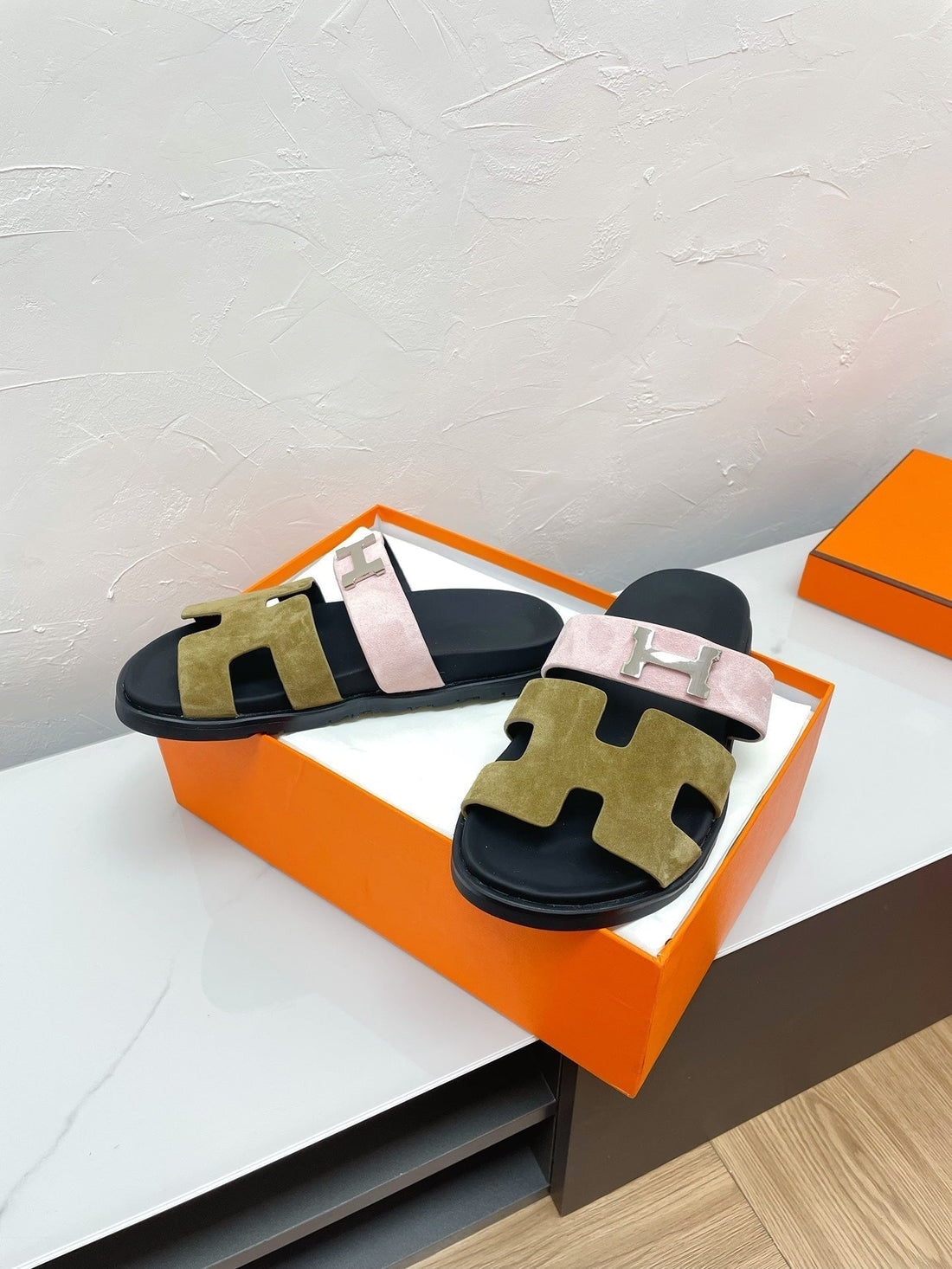 Chypre Sandal Army Green Mix Pastel Pink Suede With H Buckle