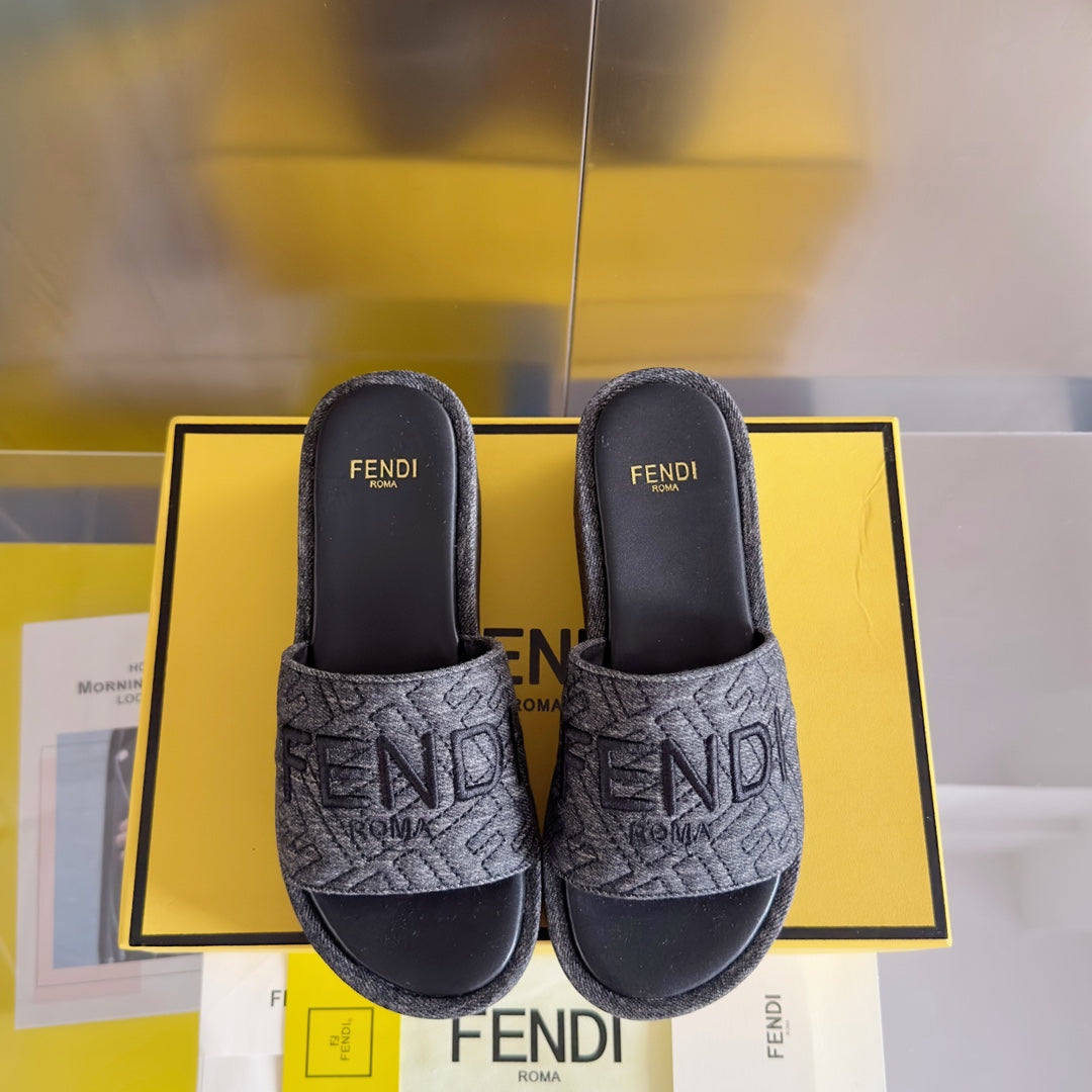 Fendi Platform Wedges In Black Jacuard Fabric With Black Embroidered Logo