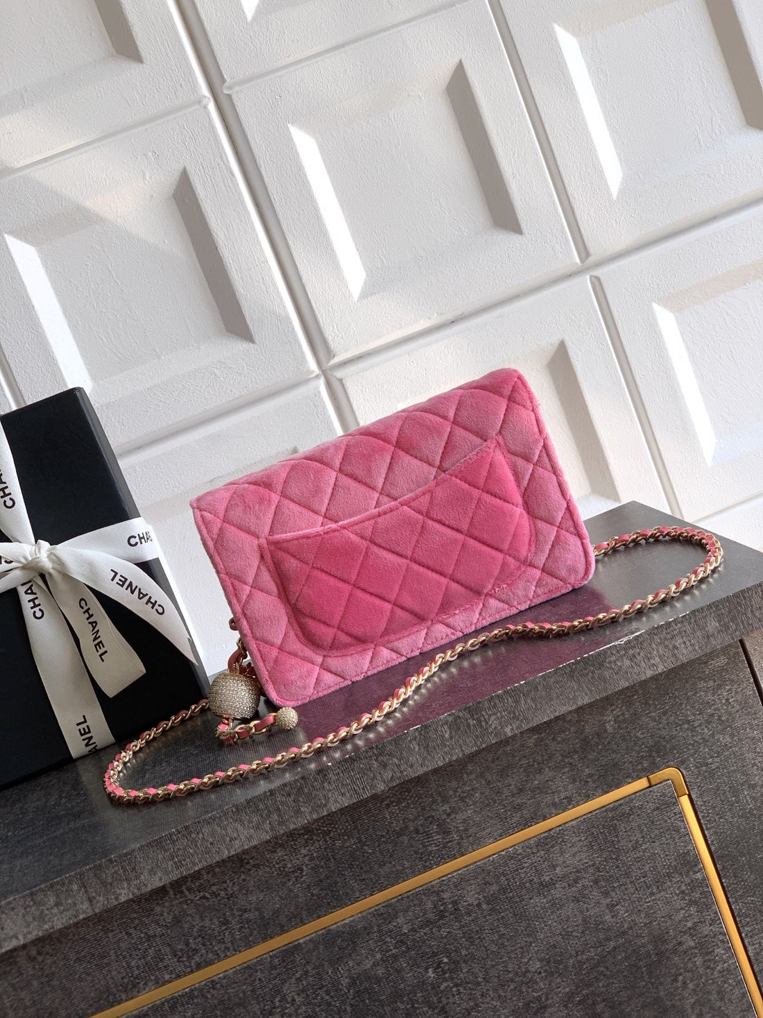 CC 26C Flap Bag 20 Pink Velvet