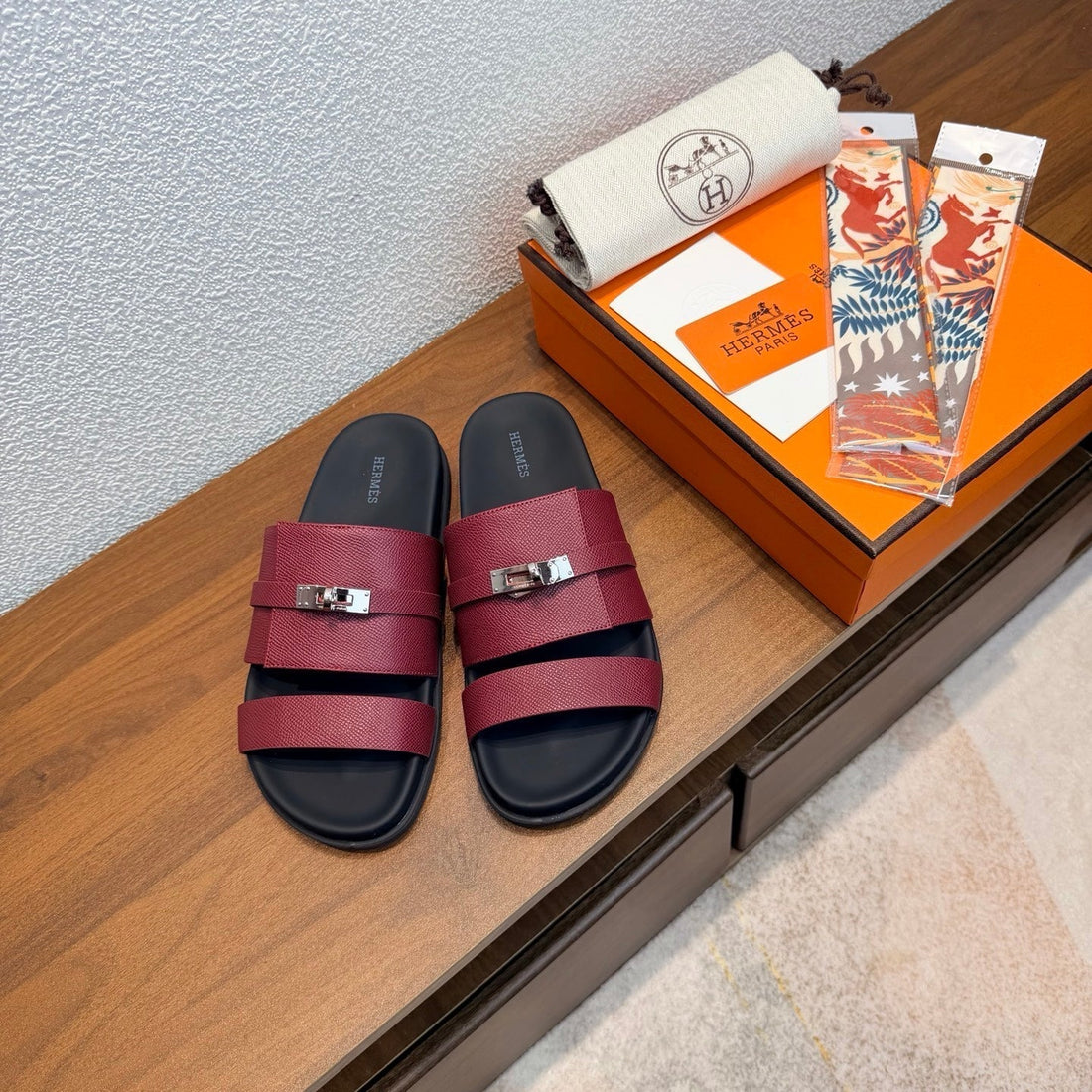 Hm Jackson Sandals Burgundy Espom Leather 707171