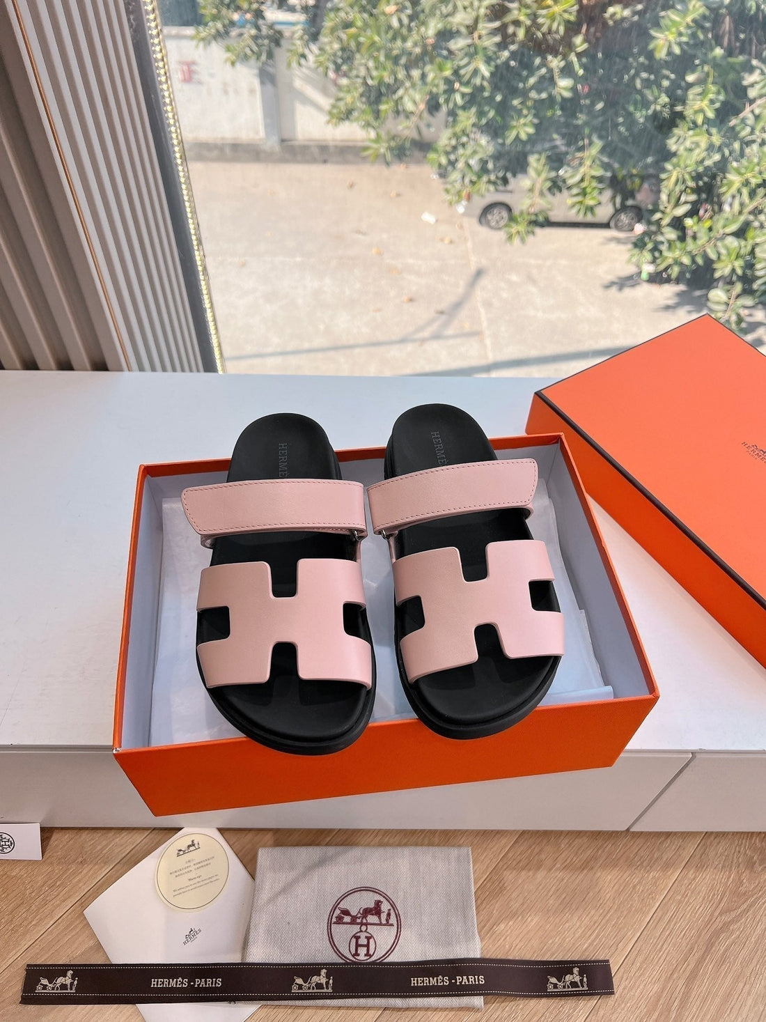 Hm Chypre Sandal Pink Pastel Calfskin 202807