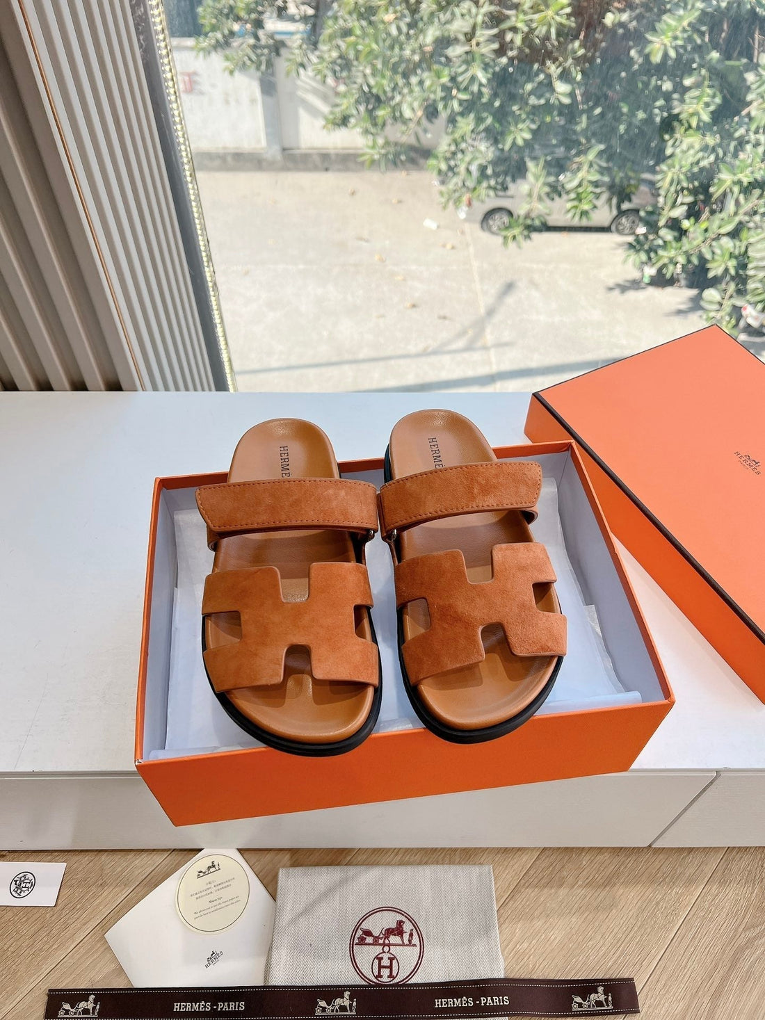 Chypre Sandal In Vivid Orange Suede