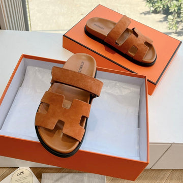 Chypre Sandal In Vivid Orange Suede