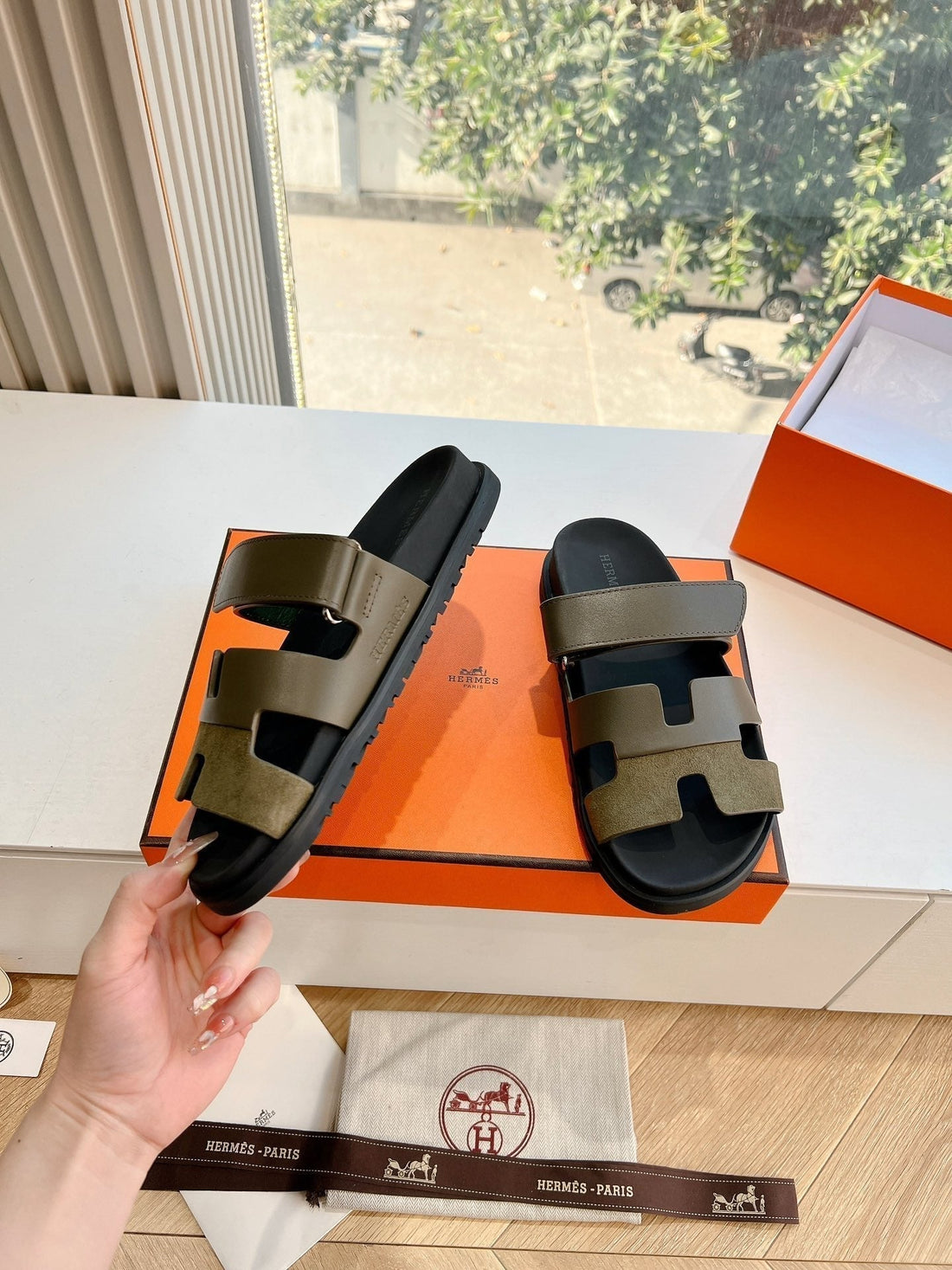 Hm Chypre Sandal Army Green Calfskin 202818
