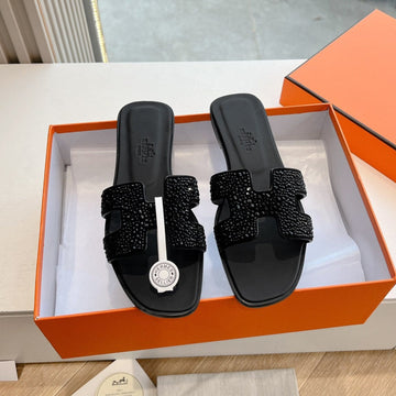 Hm 25 Oran Sandal Black Calfskin Rhinestone