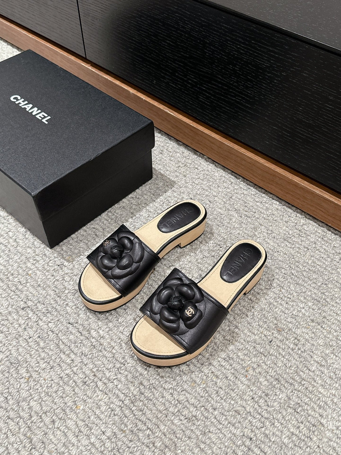 CC Sandal Flower Black Calfskin