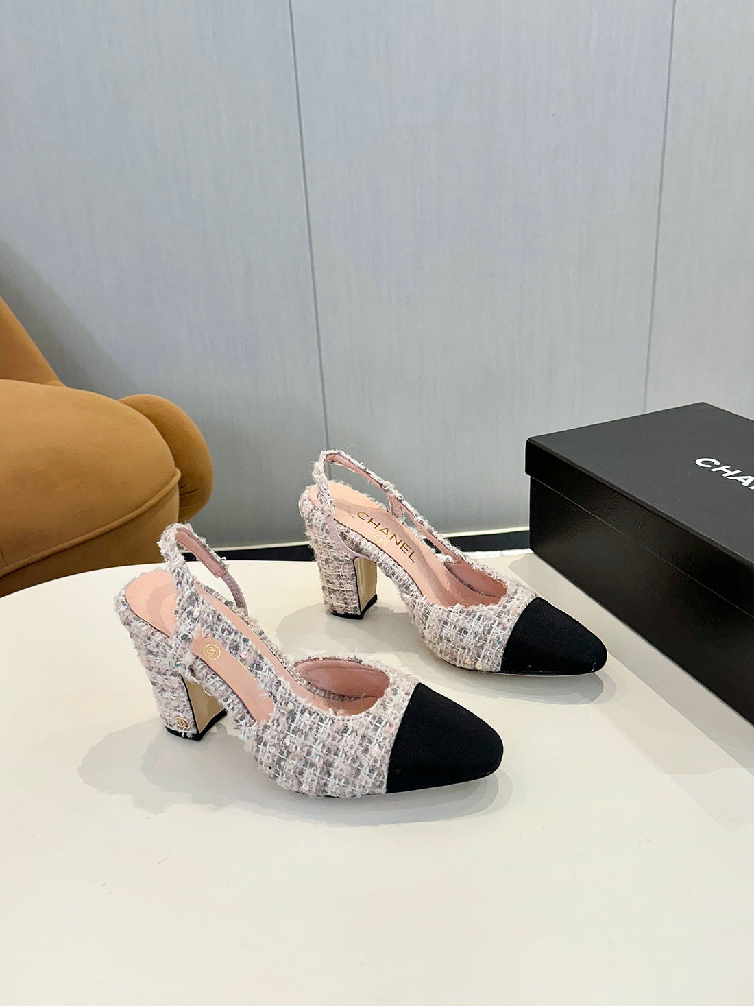 CC 25C Slingback 90 Pink White Tweed Black Grosgrain 233619