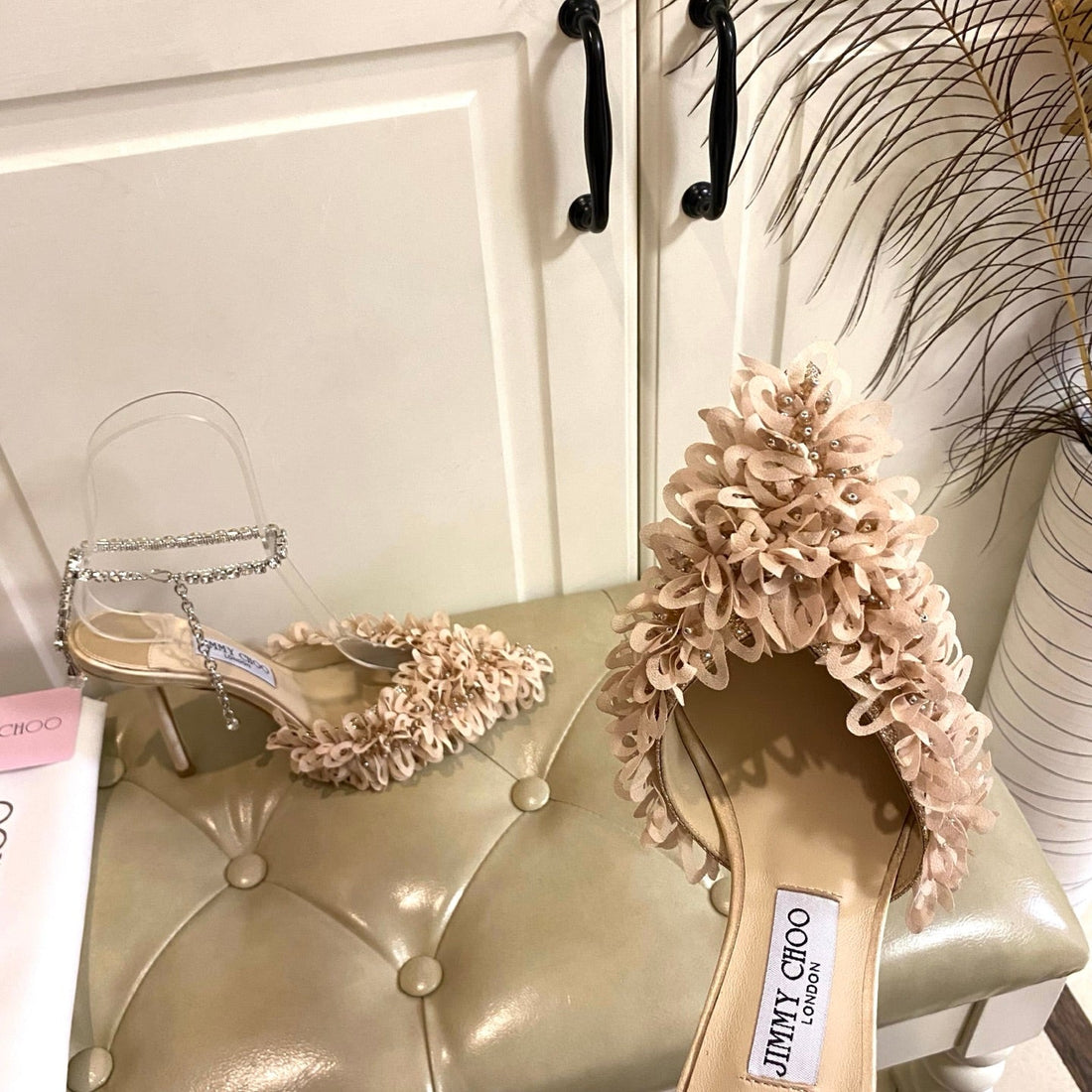 Jimmy Choo Saeda 100 Beige Lace Leather 688241