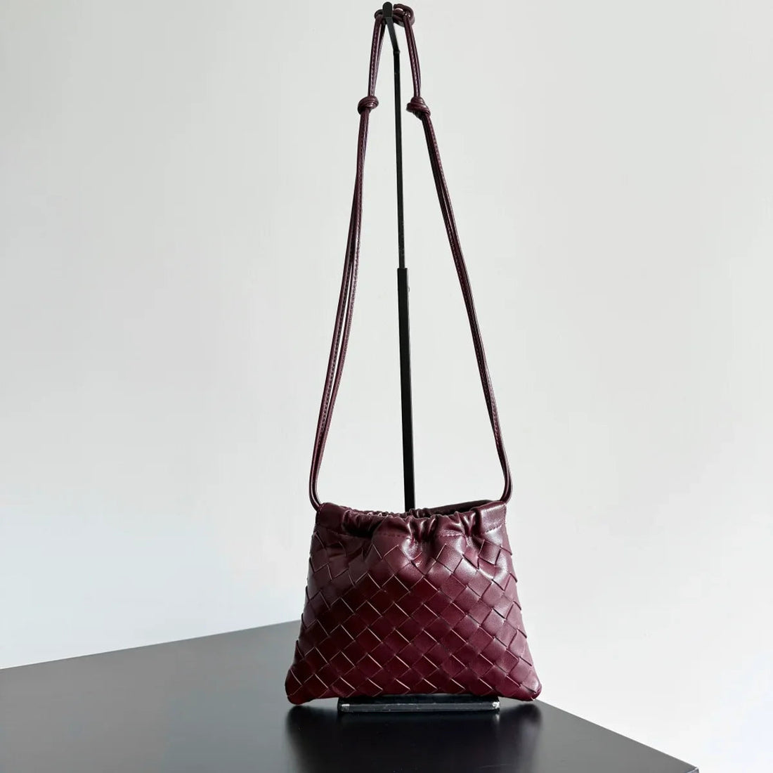 Bv Small Dustbag 21CM Madder Brown Red Intrecciato Calfskin Leather
