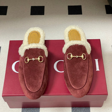 GG Horsebit Flat Mules Burgundy Suede And Wool 534706