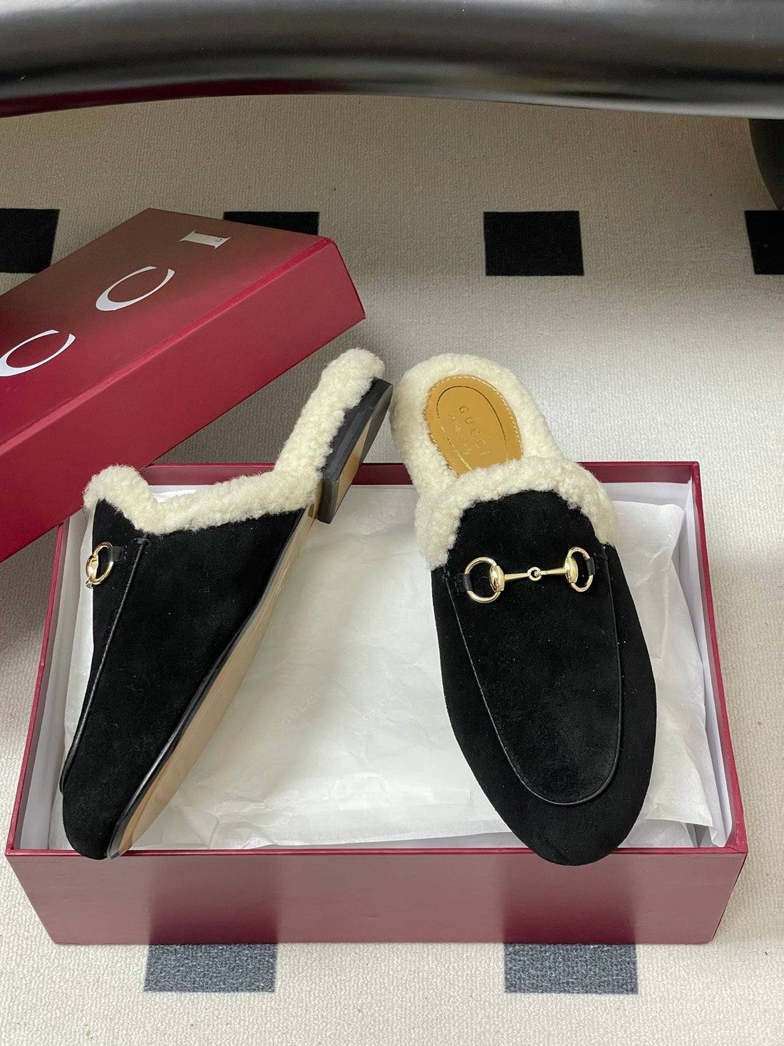 GG Horsebit Flat Mules Black Suede And Wool 534710