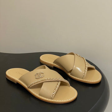 CC 26 Criss-Cross Strap Slipper Beige Sheepskin 593302