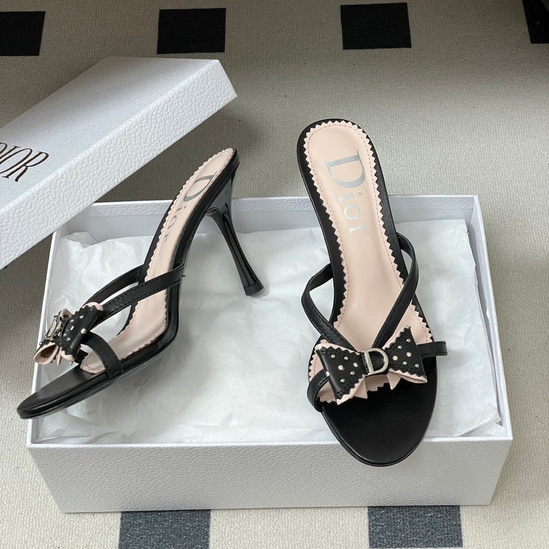 CD 26SS D'trick Heeled Sandal 10CM Black Bow Detail Sheepskin 632581