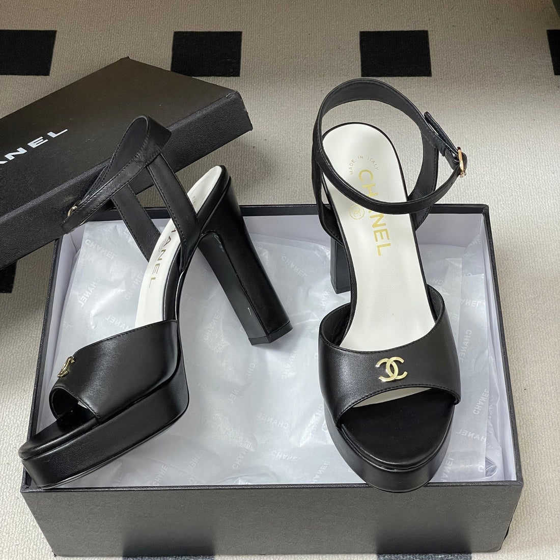 CC 26SS Platform Sandals 120MM Black Double C Sheepskin 632572