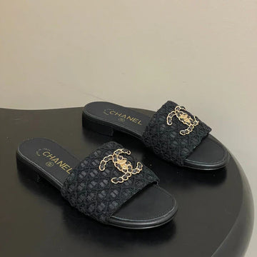 CC 26S Flat Slippers Black Fabric Sheepskin 649492