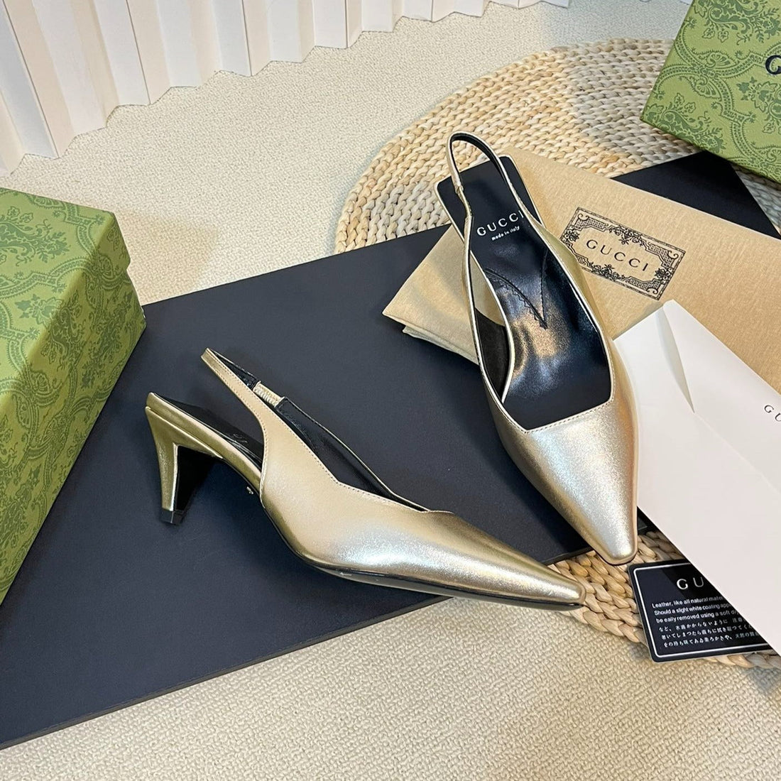 GG Women's G Plain Leather Logo Slingbacks Golden