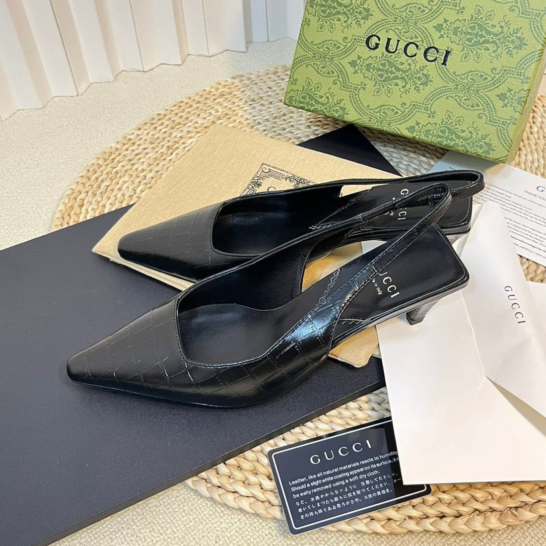 GG Women's G Pointed Silver-Letter Logo Slingback Black