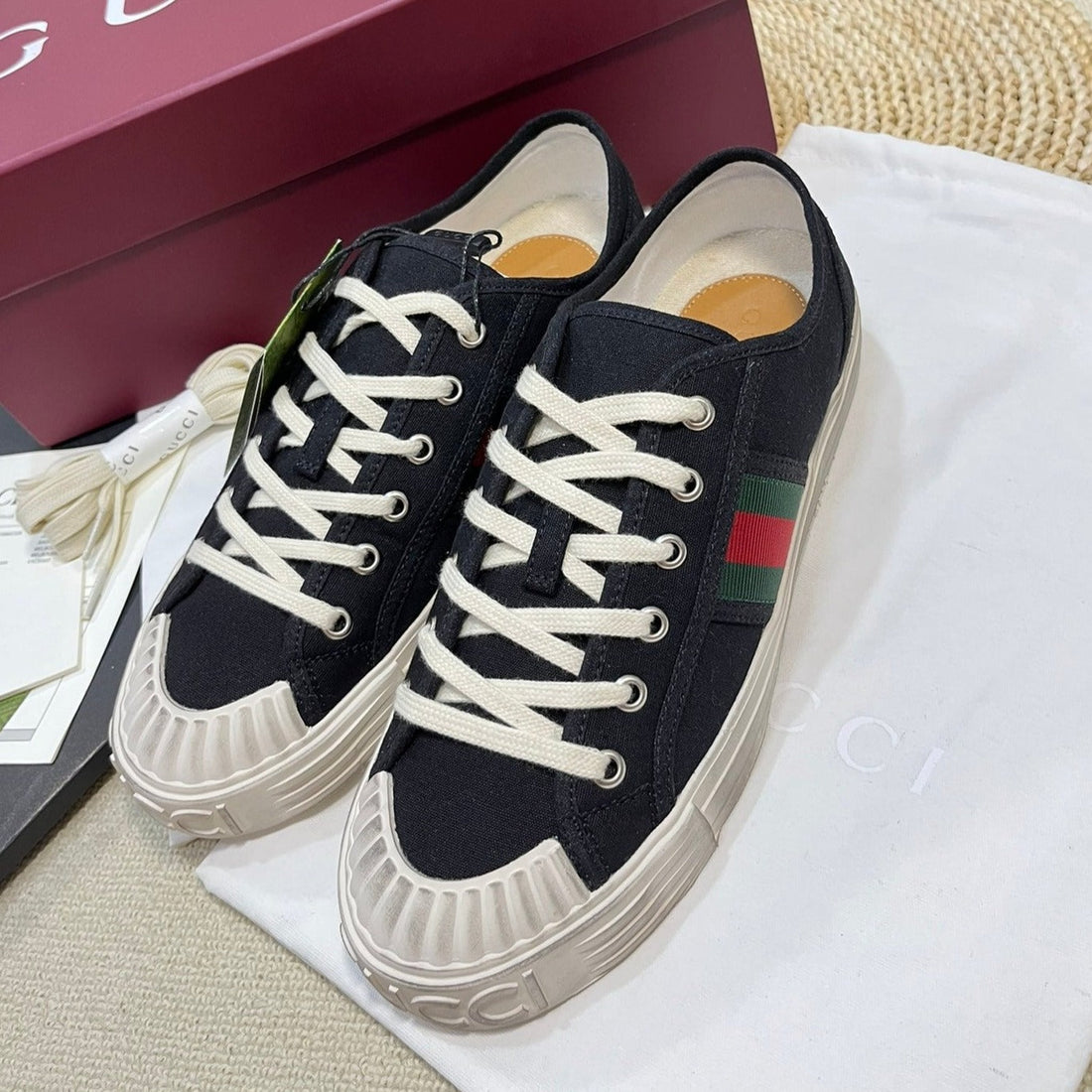 GG Sneaker Julio Canvas Sneakers Black