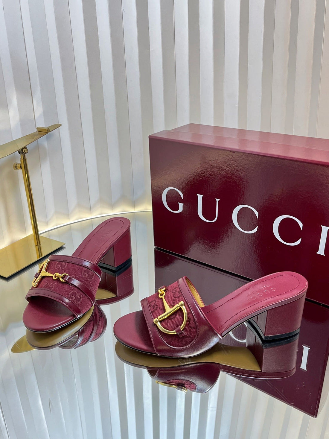Gc 25 Horsebit GG 50MM Sandals Red Canvas 294677