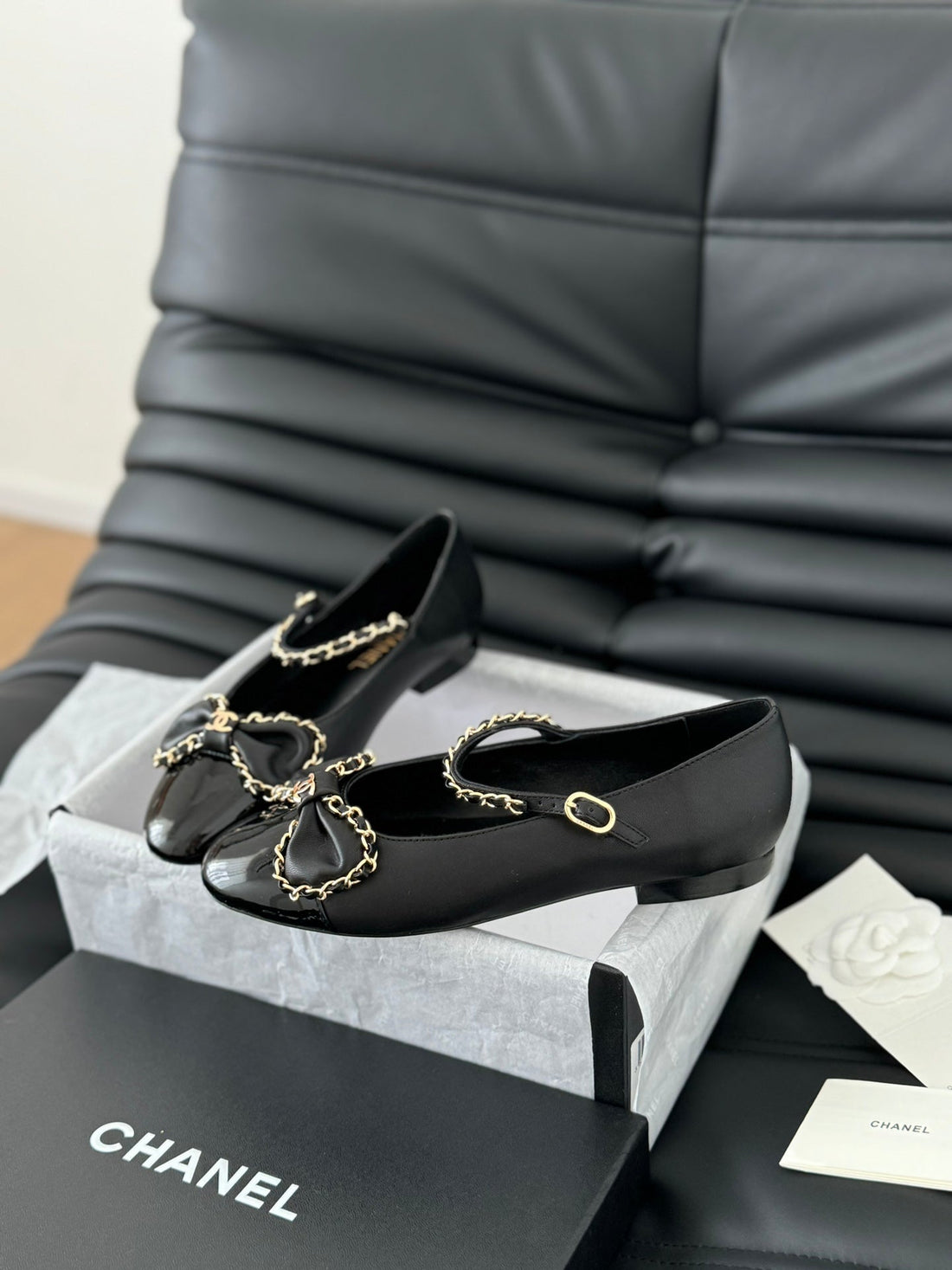 CC Ballet Flats In Black Lambskin With Gold Hardware