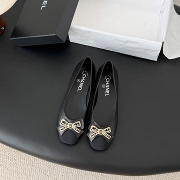 CC 26K Bow Ballet Flat Black Lambskin Canvas 670830