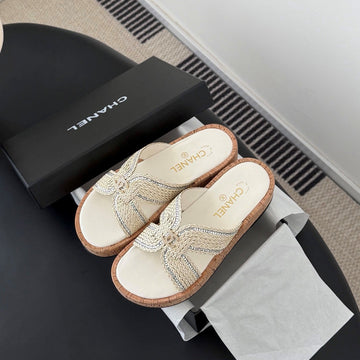 CC 26S Sandals White Raffia Sheepskin 670373