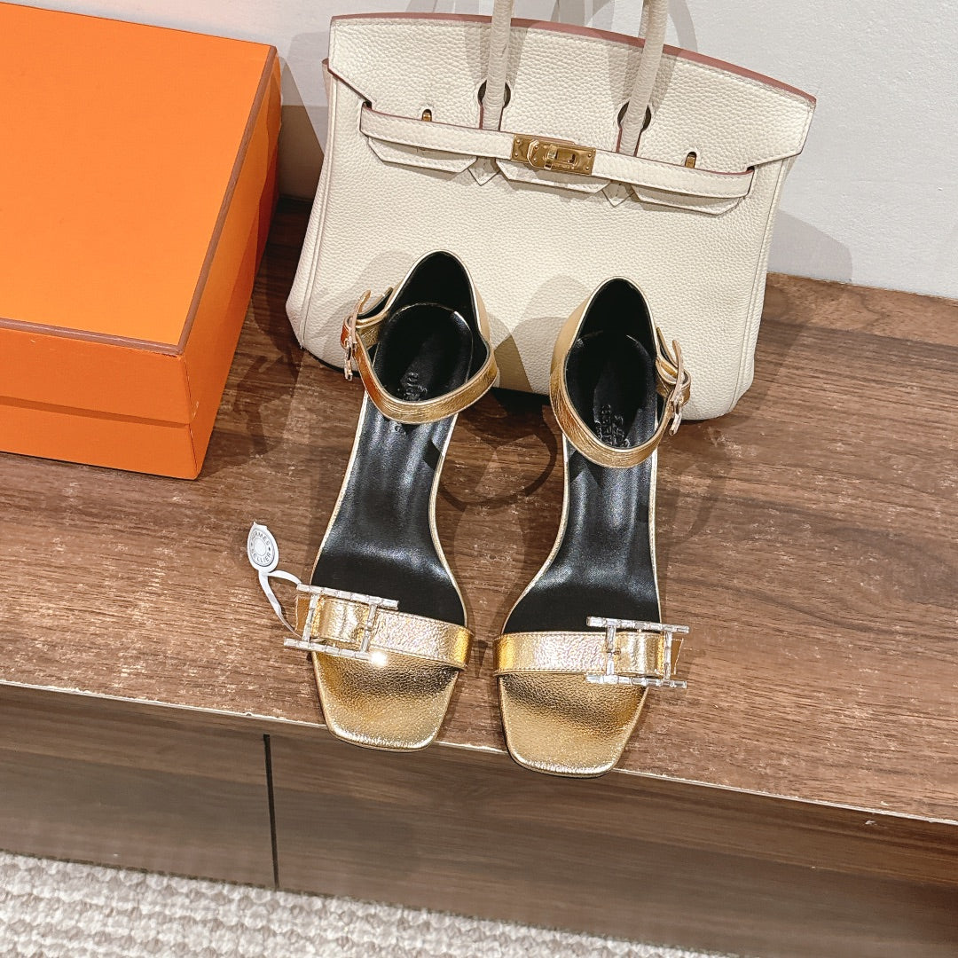 Hm Buckle Sandals Gold Calfskin 308164