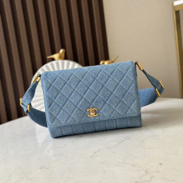 CC Vintage Flap Bag Medium Blue Denim