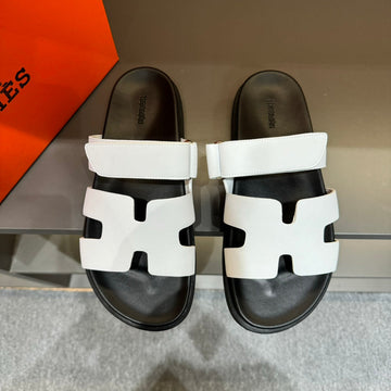 Hm Chypre Sandal White Calfskin