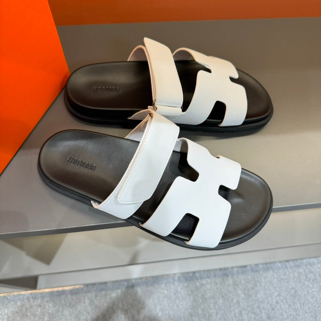 Hm Chypre Sandal White Calfskin