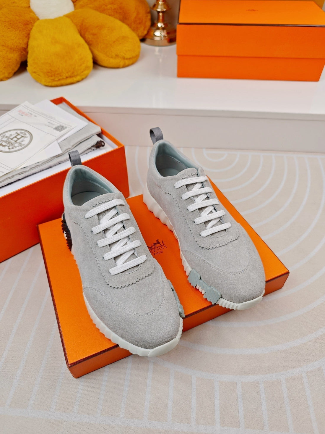 Bouncing Sneakers Gray Calfskin