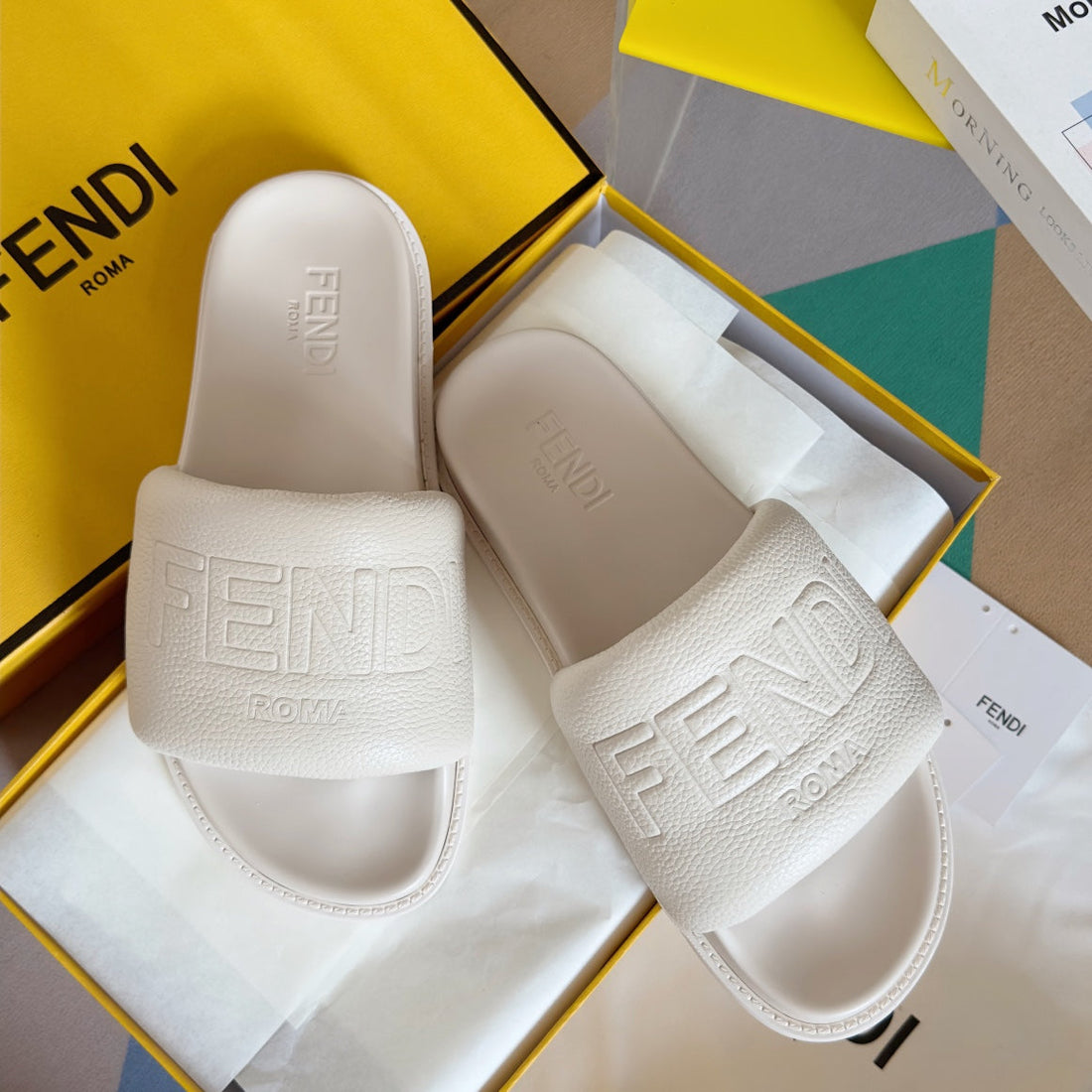 Fendi Roma Slides In White Fussbett Lambskin