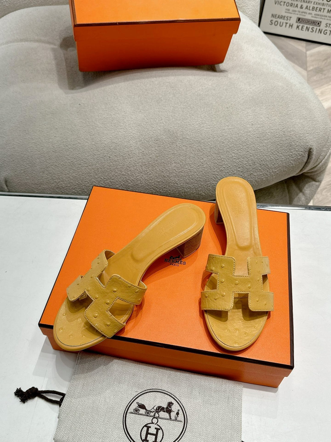 0ASIS Sandal Caramel Calfskin Special