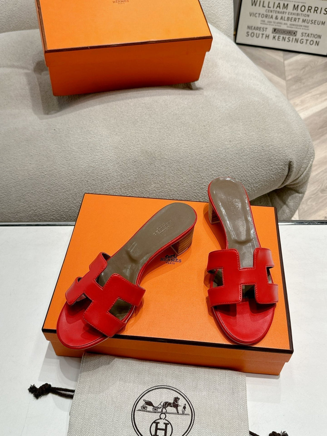 0ASIS Sandal Crimson Calfskin Classic