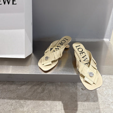 Loewe 25 Toy Panta Toe Thong 5CM Beige Sheepskin