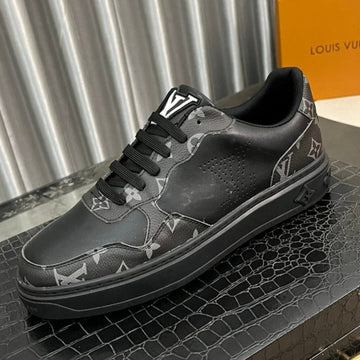 LV Classic Trainer Shoes In Black Calfksin And Suede