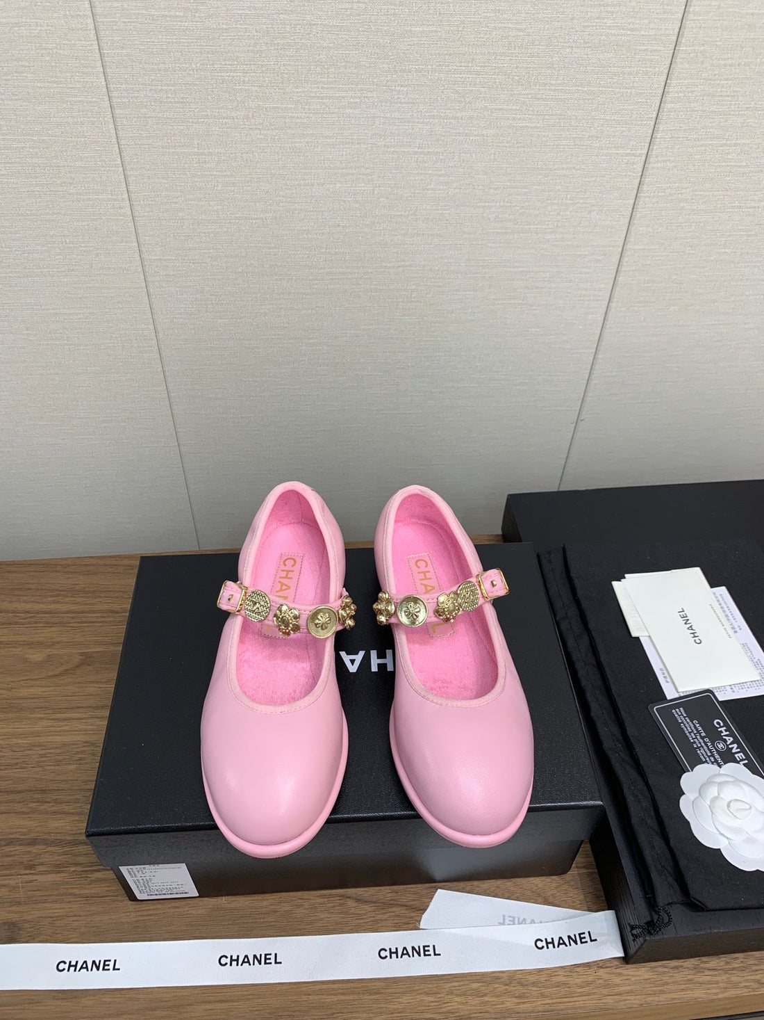 CC Mary Janes Pink Calfskin Light Gold Metalic