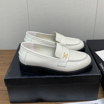 CC Loafers 25MM White Lambskin