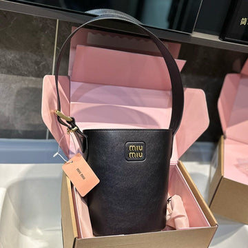 Bucket 20 Bag In Black Calfskin