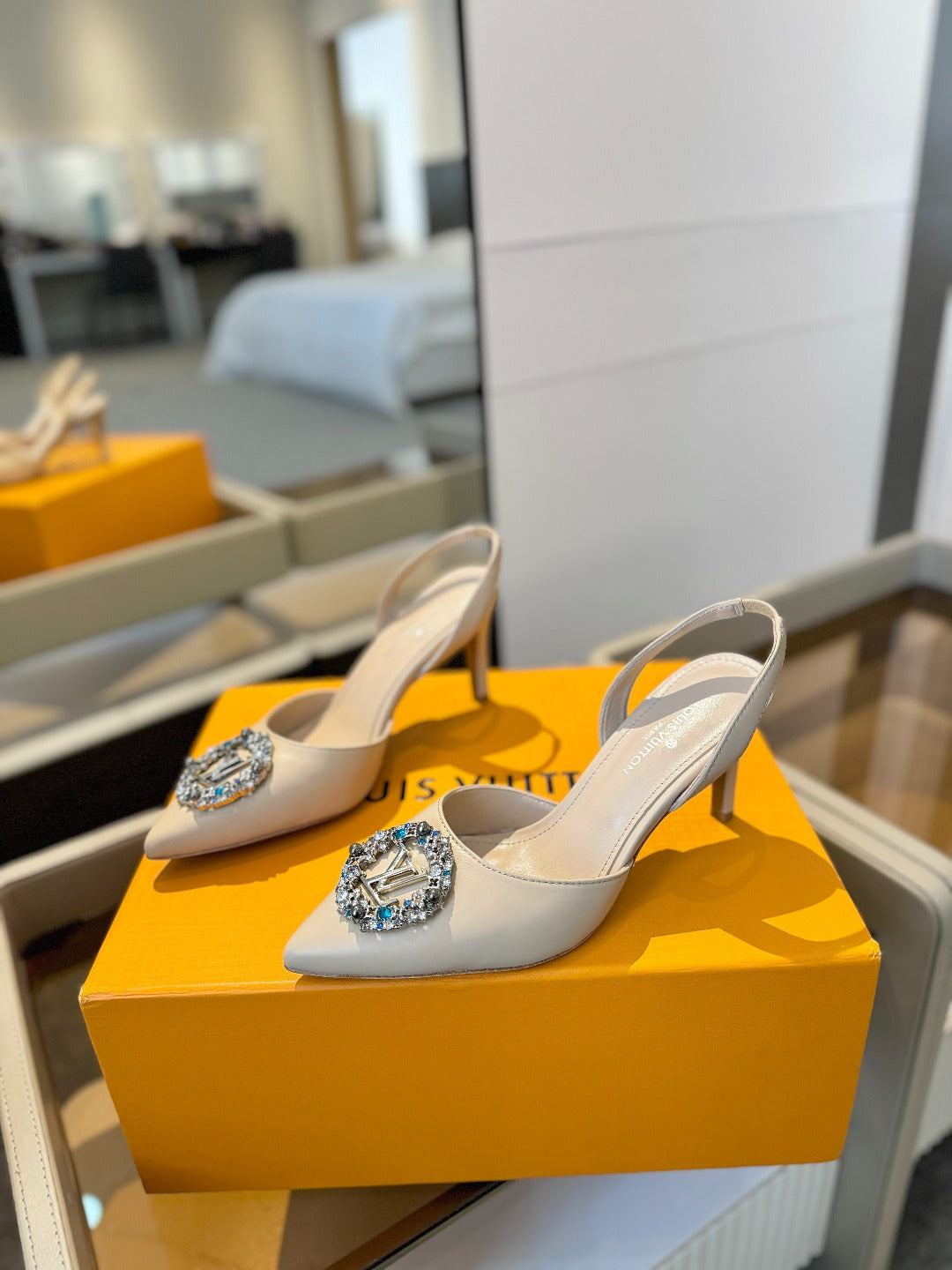 High Heel 75 Mm Slingback In Nude Beige Calfskin With Crystal
