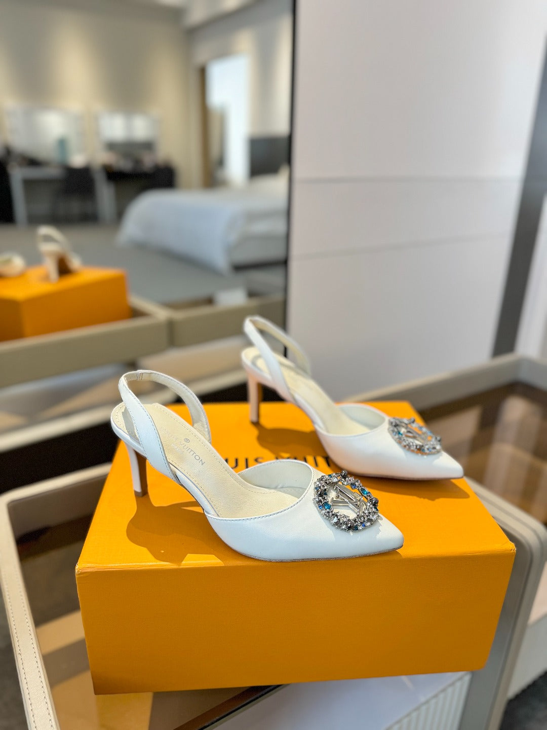 High Heel 75 Mm Slingback In White Calfskin With Crystal