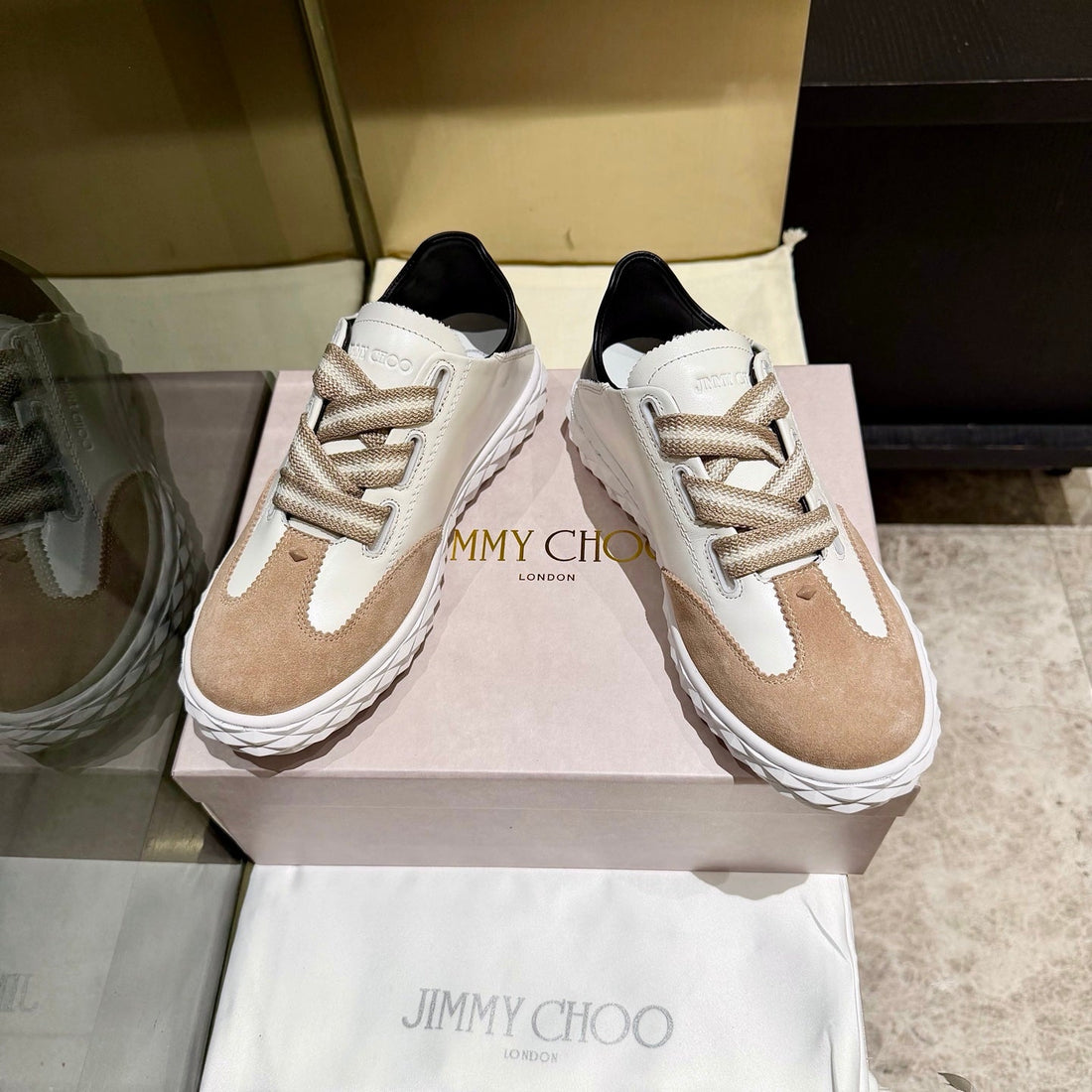 Jimmy Diamond Light Flex Sneaker White Taupe Suede Leather 715047